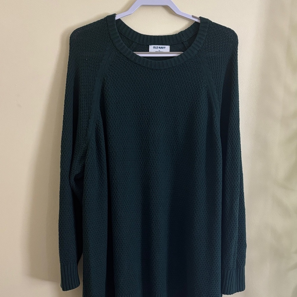 Old Navy Women's Forest Green Crew Neck Sweater